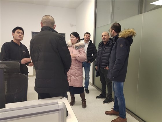 外賓來(lái)訪(fǎng)上海項(xiàng)目部